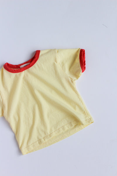 mellow yellow tee