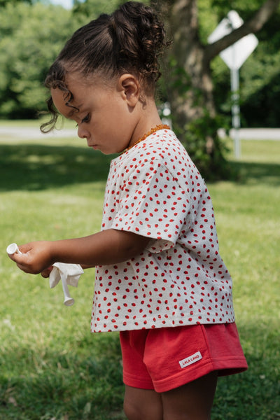apple seed shorts