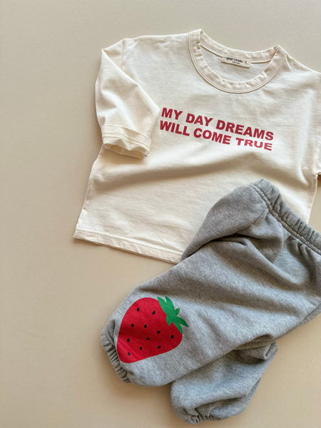 daydreams tee