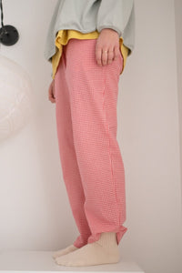 women's plum butter pants (strawberry)