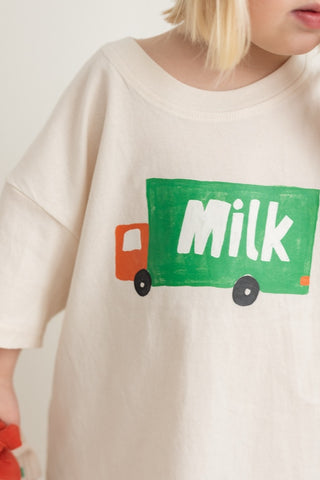 milk truck (cream) tee