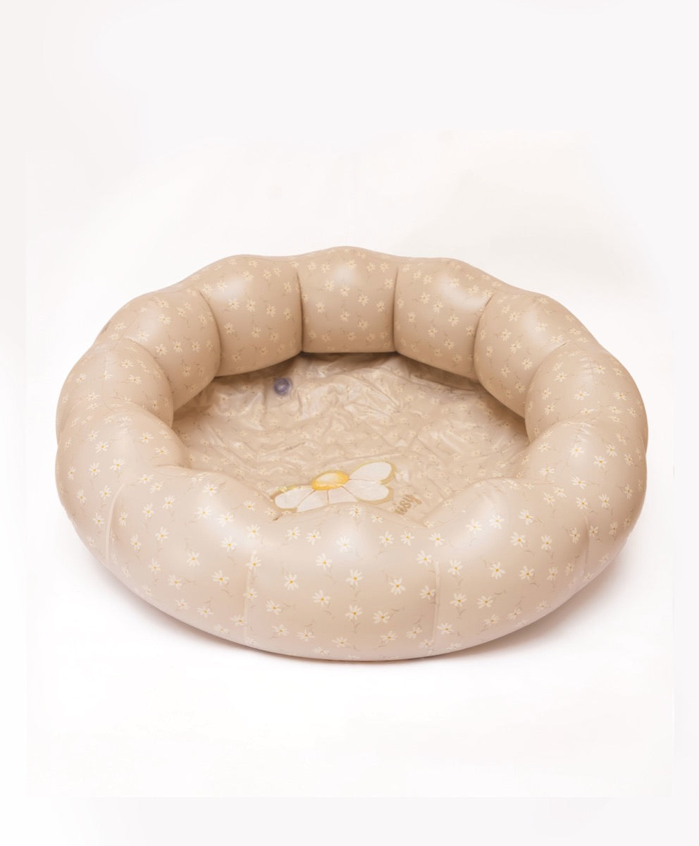 inflatable pool