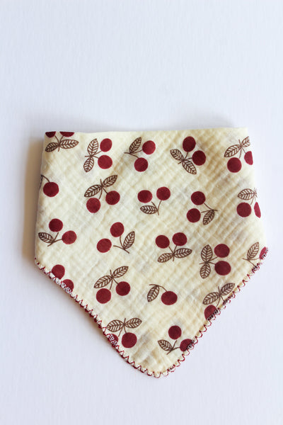 kerchief bib