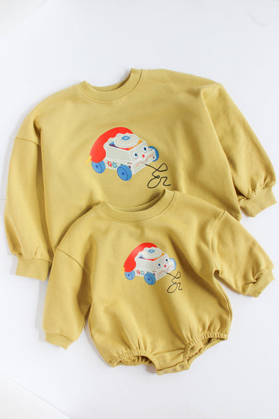 chatterbox crewneck
