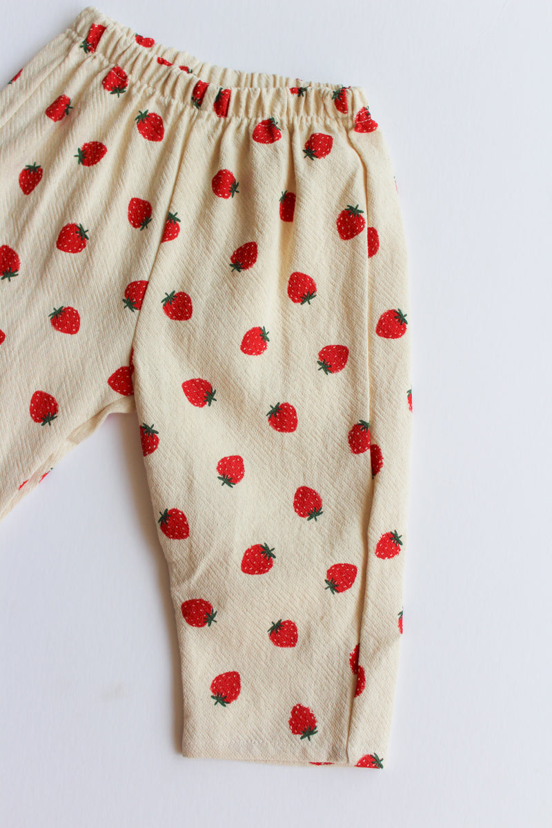strawb pants