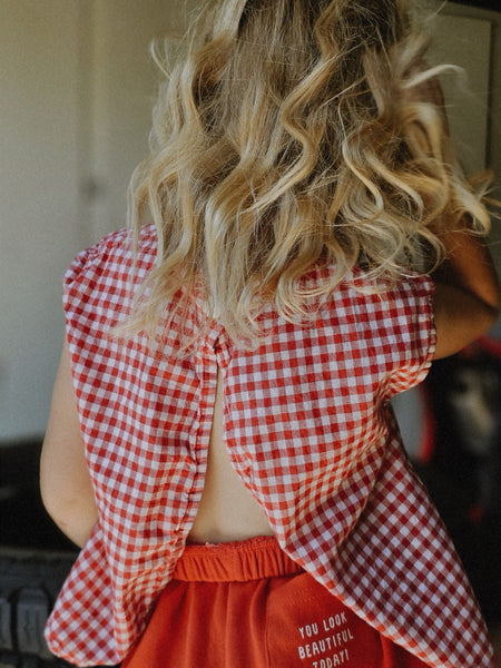 hattie top
