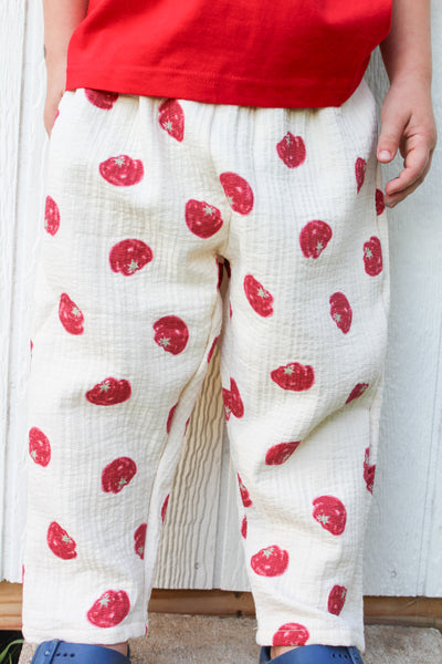 Tomato print pants for toddlers