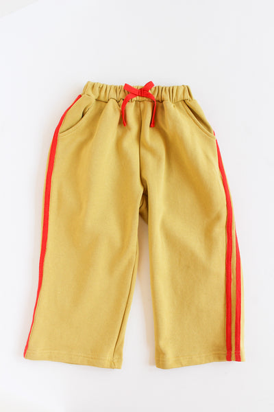 PREORDER: g.o.a.t  trackies